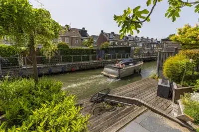 Tussenwoning te koop: Hoflandstraat 10, Naaldwijk Centrumgebied Naaldwijk