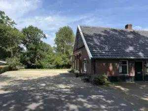 Twee-onder-één-kap te koop: hofmanweg 4, Buurtschap Lonneker-West Enschede