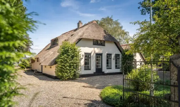 Detached house for sale: Hofsemolenweg 12, Buitengebied Vaassen Vaassen