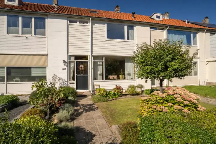 Tussenwoning te koop: Hofstedeweg 199, Wooldrik Enschede