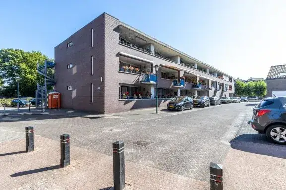 Appartement te huur: Hofstraat 30, Deurne Centrum Deurne