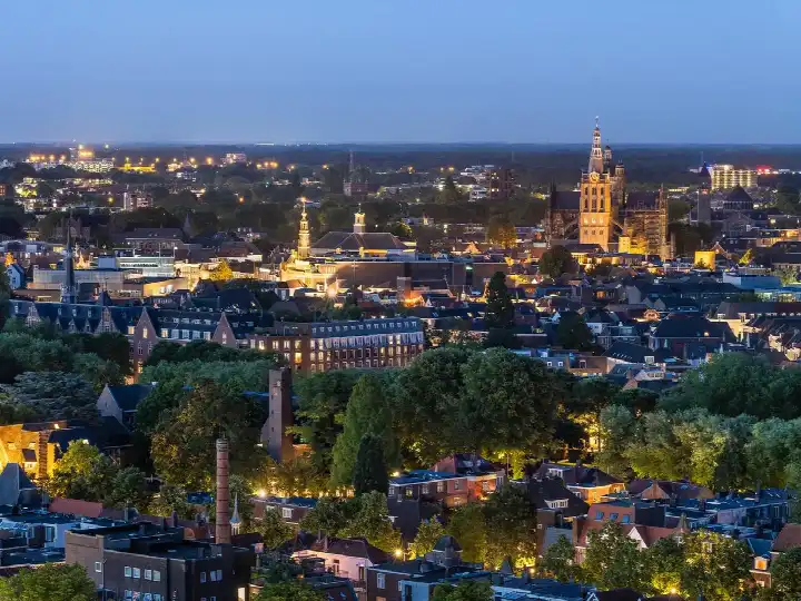 Appartement te koop: Hofvijver 131, Paleiskwartier 'S-Hertogenbosch