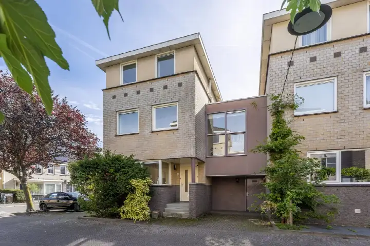 Corner house for sale: Hofzicht 14, Centrum Hillegom