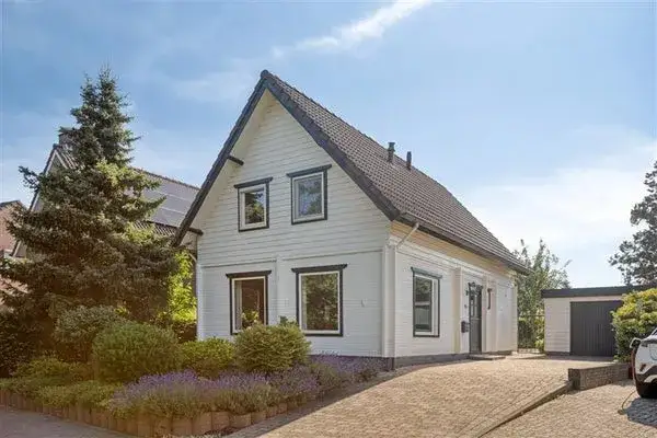 Detached house for sale: Hoge Bunder 25, De Wijher en omgeving Roermond