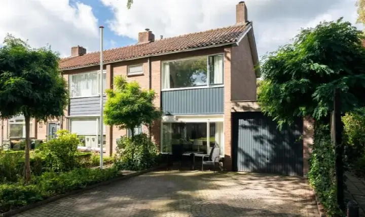 Hoekwoning te koop: Hoge Weerd 25, Hoge Weerd Epe