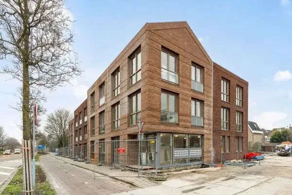 Home for rent: Hoge Rijndijk, Oosthoek Zoeterwoude