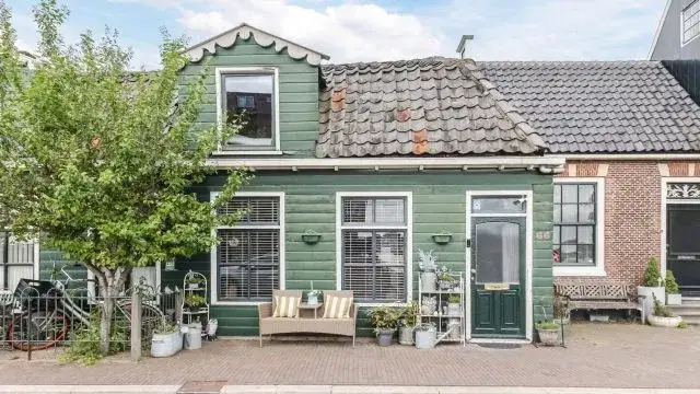 Apartment for sale: Hogendijk 66, Russische buurt Zaandam