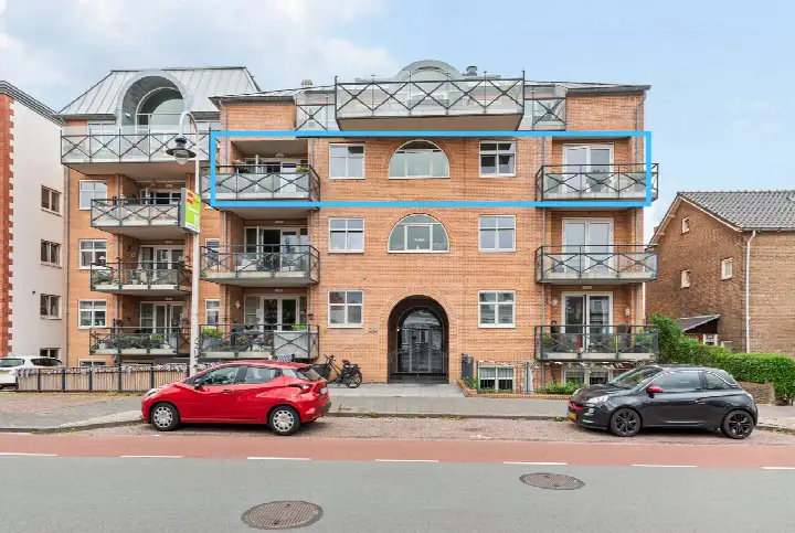 Appartement te koop: Hogeweg 39F9, Centrum Zandvoort