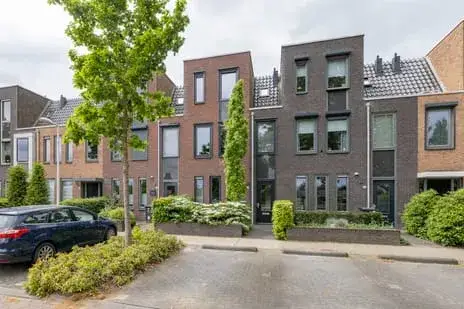 Tussenwoning te koop: Hollands Hoenlaan 15, Veller Barneveld