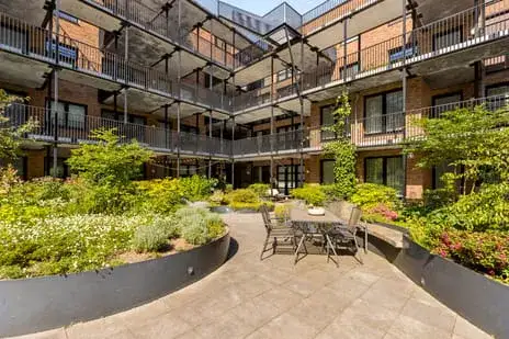 Appartement te koop: Hollandse Toren 47, Hoog-Catharijne NS en Jaarbeurs Utrecht