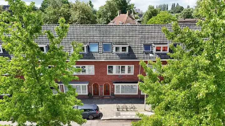 Tussenwoning te koop: Homeruslaan 63, Oudwijk Utrecht