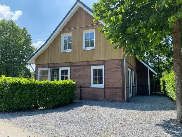 Vrijstaande woning te koop: Hommelweg 2R-751, Recreatiepark Hommelheide Susteren