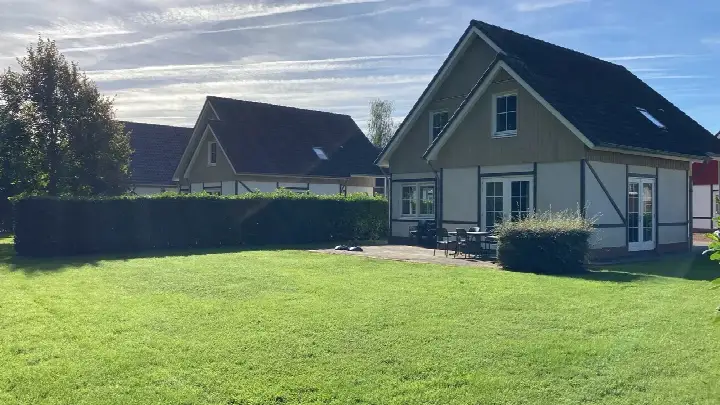 Detached house for sale: Hommelweg 2-801, Recreatiepark Hommelheide Susteren