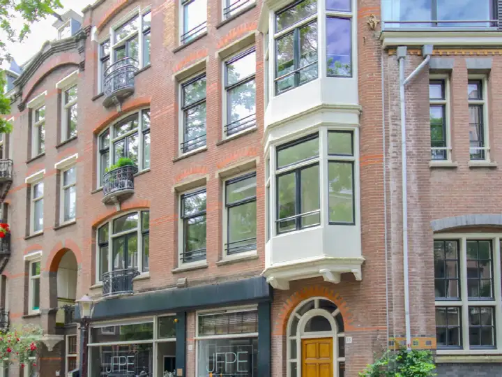 Apartment for rent: Hondecoeterstraat 18-1, Hondecoeterbuurt Amsterdam