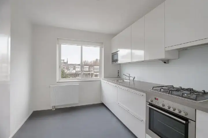 Appartement te huur: Honingen 14, Buitenveldert-Oost-Midden Amsterdam
