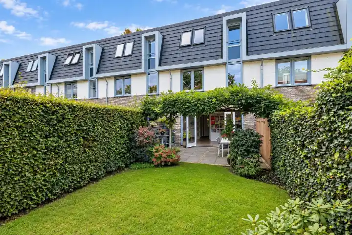 Tussenwoning te koop: Hoofdstraat 100B, Driebergen-Noordwest Driebergen-Rijsenburg