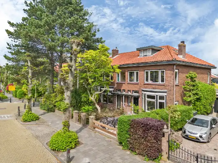 Tussenwoning te koop: Hoofdstraat 55, Kerkwijk Leiderdorp