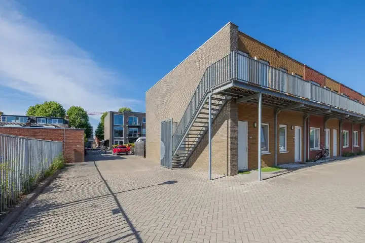 Studio for sale: Hoofdweg 676H, Hoofddorp Centrum Oost Hoofddorp