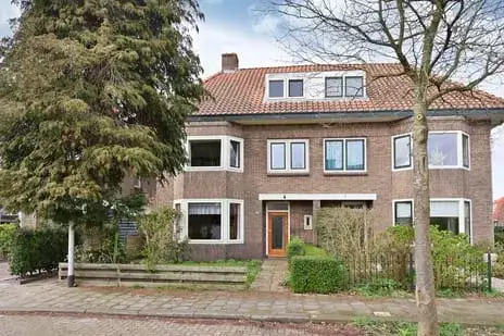Twee-onder-één-kap te koop: Hooftlaan 31, Hooftlaan Bussum
