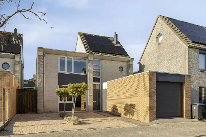 Vrijstaande woning te koop: Hoogaars 3, Bergse Plaat Bergen Op Zoom