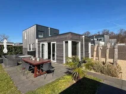 Vrijstaande woning te koop: Hoogenboomlaan 11A108, Hoogenboomlaan Renesse