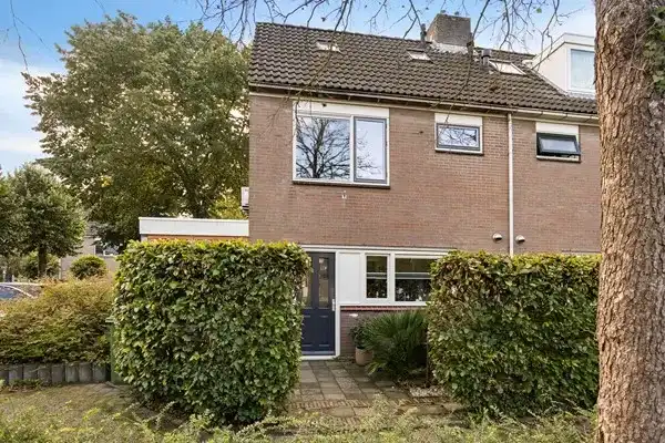 Hoekwoning te koop: Hoogewoud 29, Zwaag - Buurt 30 02 Zwaag