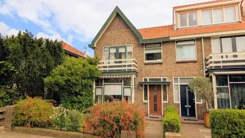 Hoekwoning te koop: Hoogmadeseweg 17, Kerkwijk Leiderdorp