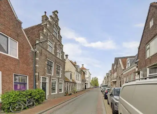 Tussenwoning te koop: Hoogstraat 10, Binnenstad Harlingen