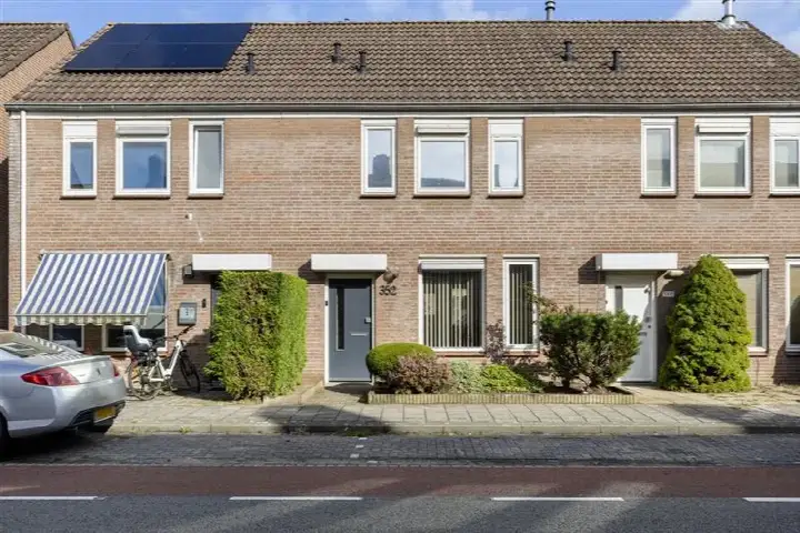 Terraced house for sale: Hoogstraat 352, Blaarthem Eindhoven