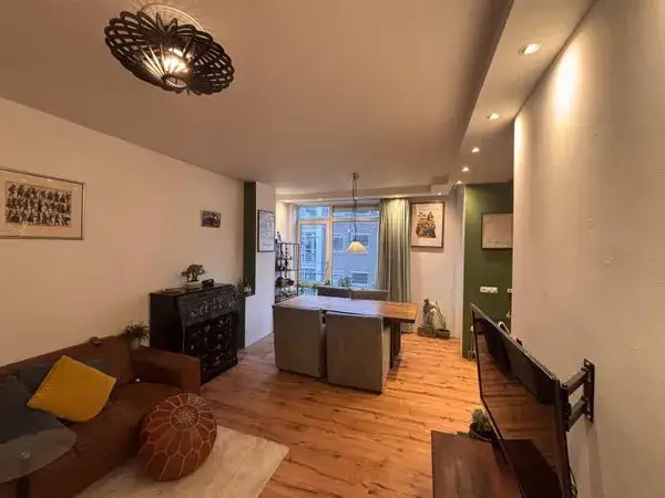 Woning te huur: Hoogstraat, Stadsdriehoek Rotterdam