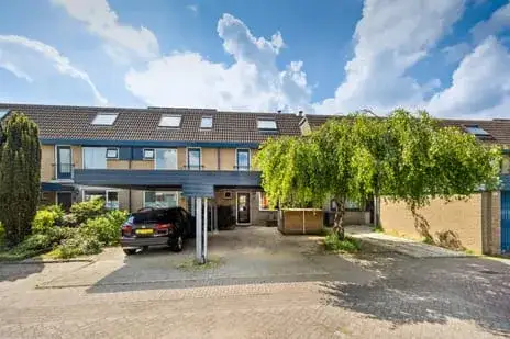 Corner house for sale: Hooikamp 124, 't Lien noord Leidschendam