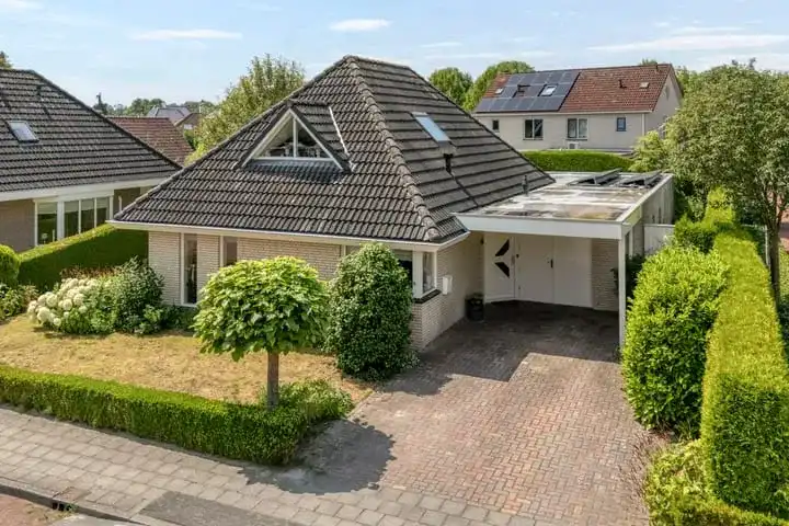 Detached house for sale: Hooimaatweg 9, Losser-West Losser
