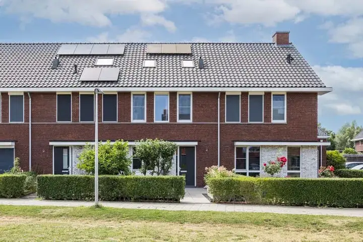 Tussenwoning te koop: Hooimate 17, Elzenbos Brummen