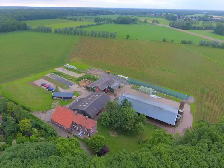 Vrijstaande woning te koop: Hoonhorstweg 2, Verspreide huizen Breedenbroek Breedenbroek