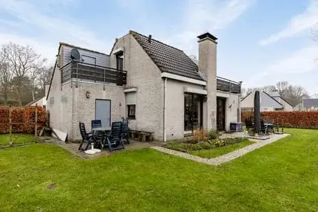 Detached house for sale: Hopman de Rijklaan 99, Breezand Vrouwenpolder