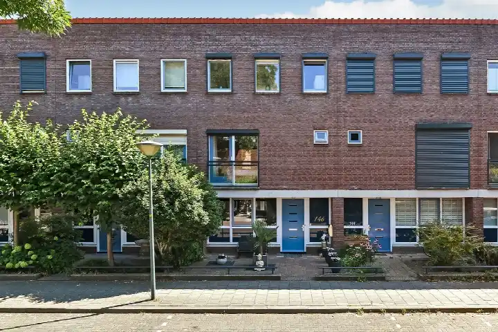 Terraced house for sale: Horizon 146, Groenoord Elst (Ge)