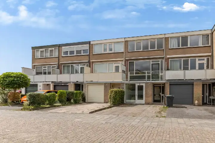 Terraced house for sale: Hornwaard 176, Huiswaard-1-Zuid Alkmaar