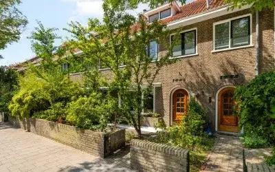Terraced house for sale: Hortensiastraat 111, Nieuw-Assendorp Zwolle