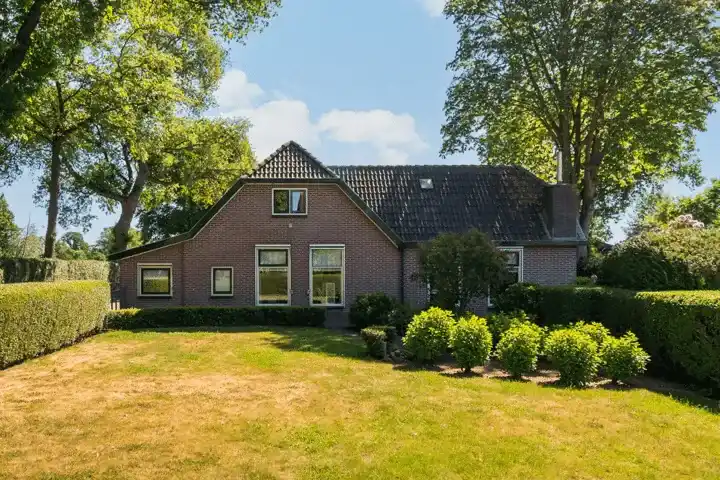 Detached house for sale: Hortensiastraat 20, Ederveen dorp Ederveen