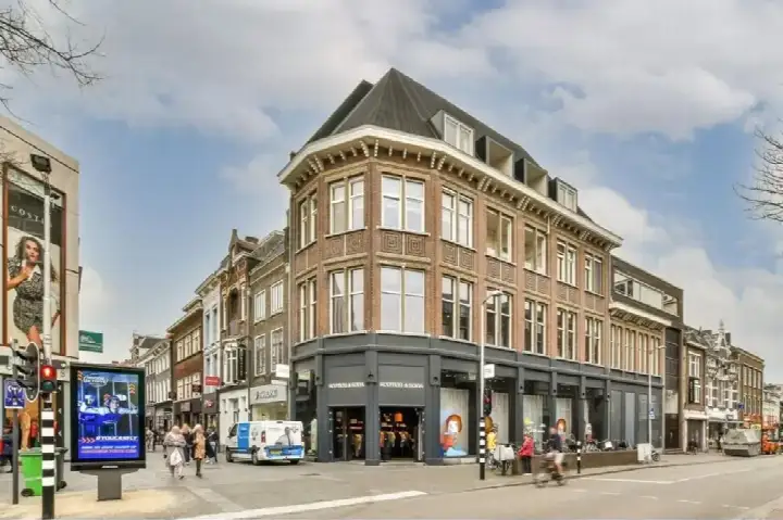 Apartment for rent: Houtmarkt 1D, City Breda