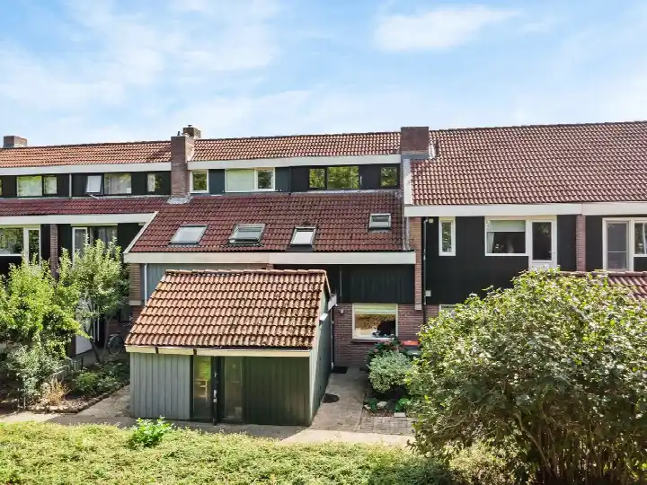 Terraced house for sale: Houtzaagmolen 15, Grote Waal - Buurt 13 06 Hoorn