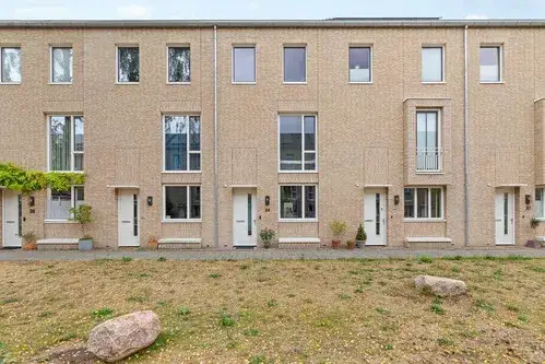 Tussenwoning te koop: Hudsonstraat 34, Heuvel Breda