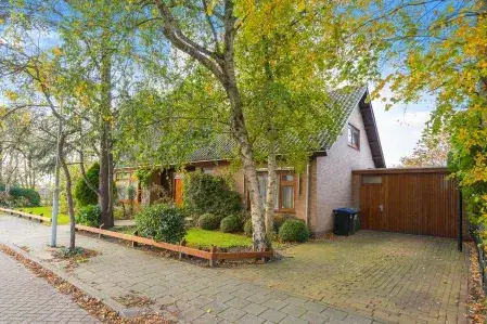 Vrijstaande woning te koop: Hugo de Grootstraat 4, Snuiverbuurt Krommenie