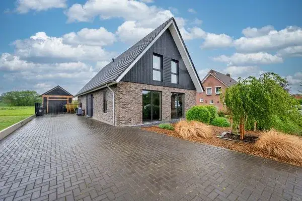Detached house for sale: Huiskampweg 24, Kern Boekend Venlo