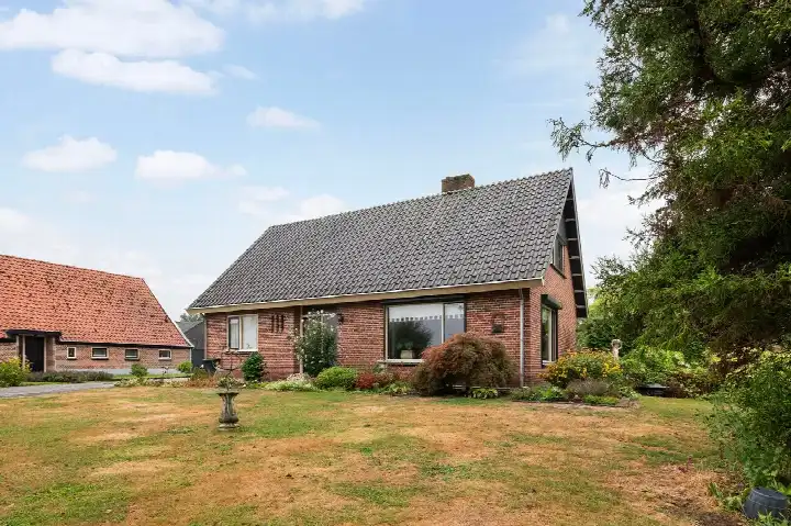 Vrijstaande woning te koop: Hulshofweg 1, Verspreide huizen Zuidelijk Broek Ruurlo