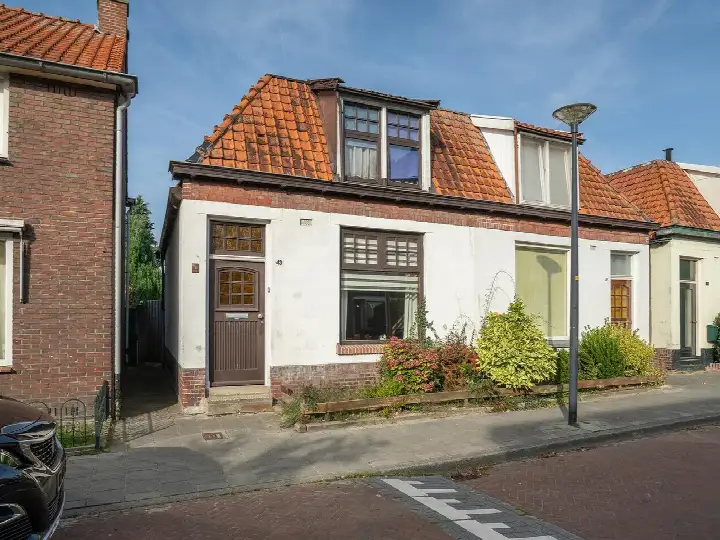 Twee-onder-één-kap te koop: Hyacintstraat 43, Schreurserve Enschede