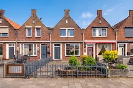 Tussenwoning te koop: Iepenlaan 27, Volendam-Katham + Planetenbuurt Volendam