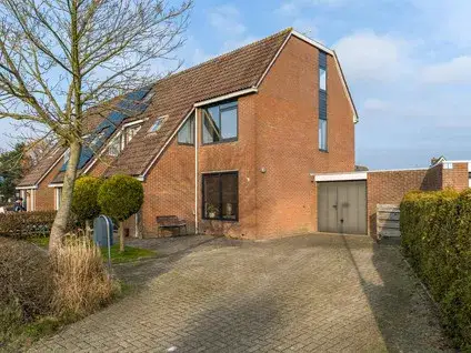 Tussenwoning te koop: Iepenlaan 9, Dokkum Jantjeszeepolder Dokkum