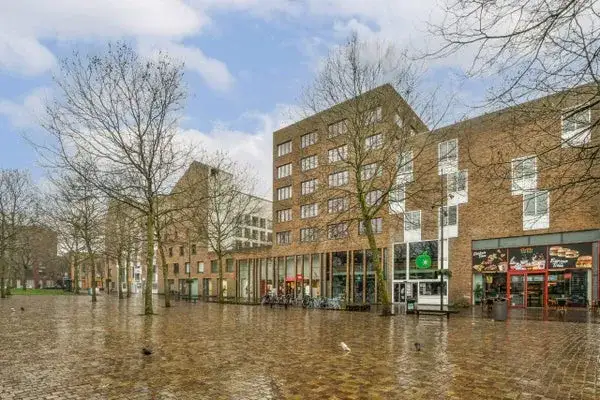 Apartment for rent: IJburglaan 595, Joris Ivenspleinbuurt Amsterdam