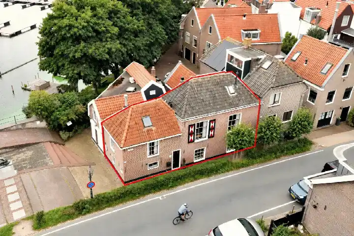Tussenwoning te koop: IJdijk 17, Oud Spaarndam Spaarndam Gem. Haarlem